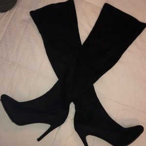 Super cute faux suede knee high boots!